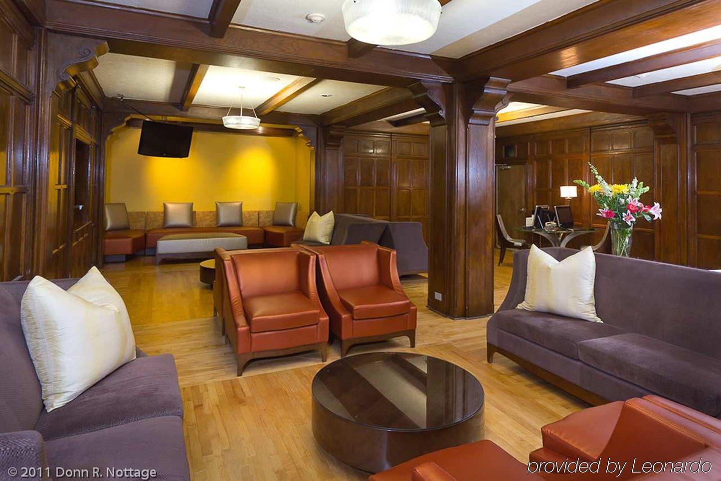 The Tudor Arms Hotel Cleveland - A Doubletree By Hilton Oda fotoğraf