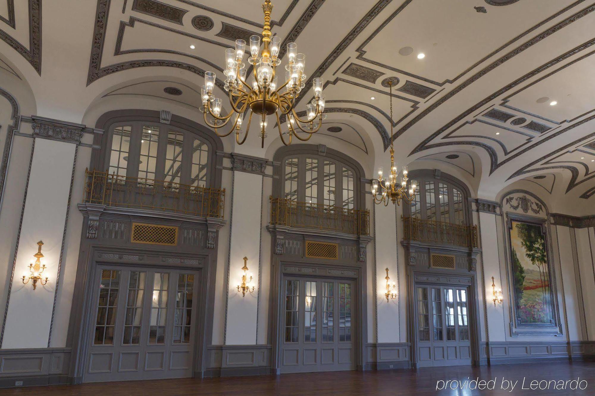 The Tudor Arms Hotel Cleveland - A Doubletree By Hilton Dış mekan fotoğraf
